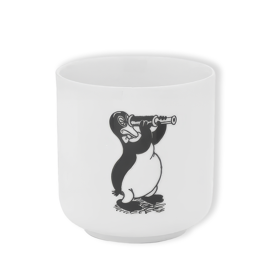 Rasmus Klump krus i hvidt porcelæn med motiv af Pingo der kigger forkert igennem en teleskop kikkert